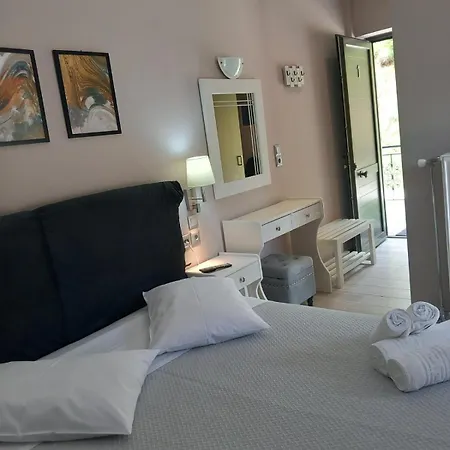 Country house με θέα Mega Chorio